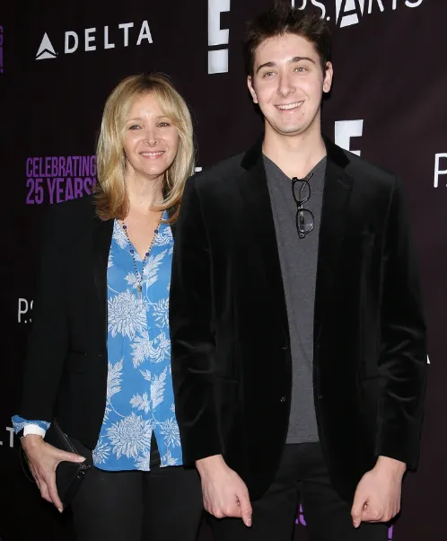 lisa kudrow son