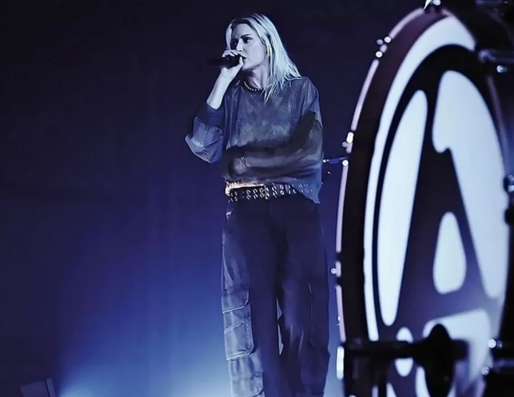 Emily Armstrong Age, Height, Weight, Net Worth, Career, And Full Bio In 2025