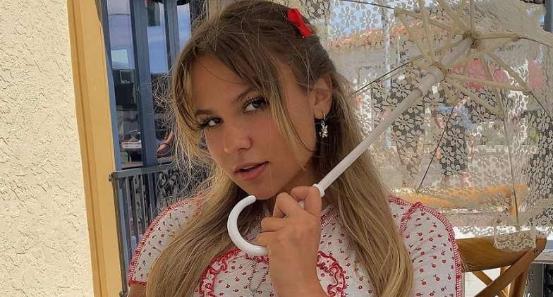 Ester Dobrek Age: A Complete Biography, Career, Net Worth, and More Ester Dobrek Age