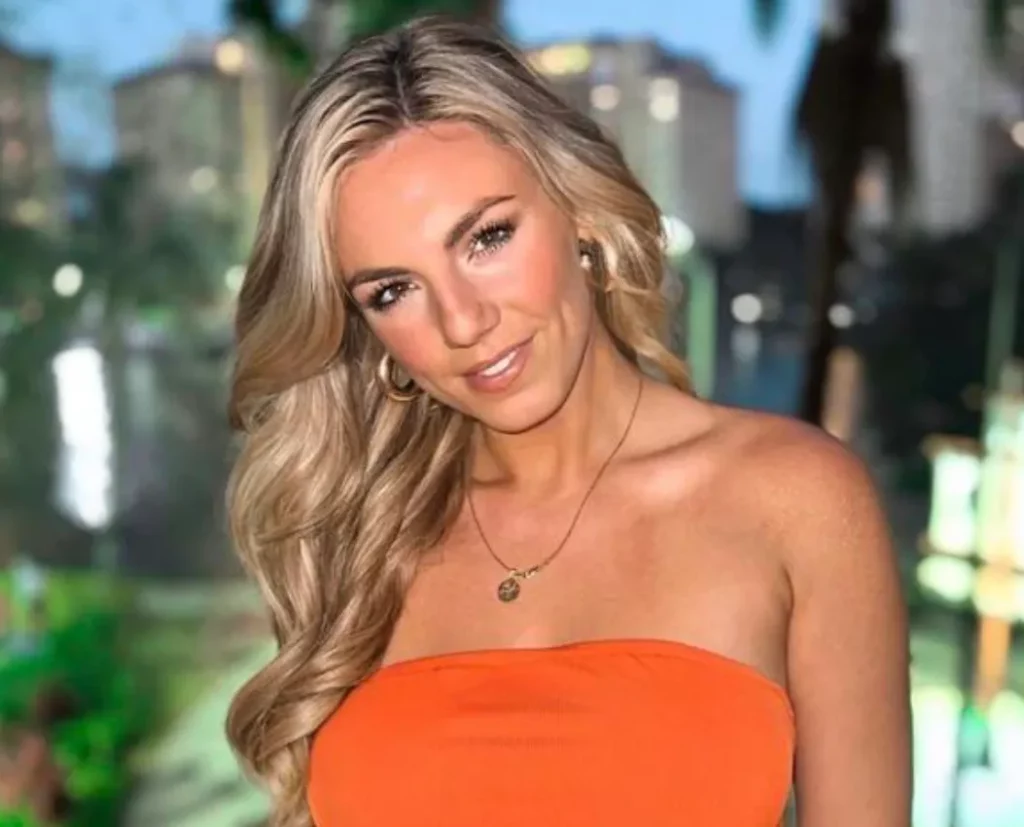 Annie Agar Age, Biography & Career Journey: From Viral Skits to NFL Fame Annie Agar Age, Biography & Career Journey From Viral Skits to NFL Fame