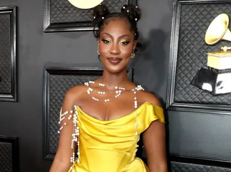 Tems Age – Exploring the Life, Music, and Rise of Nigeria’s Soulful Star
Tems, one of Nigeria’s brightest musical exports, has taken the global stage by storm with her soulful voice and emotionally charged lyrics. Born as Temilade Openiyi, she has quickly become a household name across continents. From chart-topping collaborations with global icons like Wizkid, Drake, and Beyoncé to her own Grammy-winning journey, Tems represents the new wave of African excellence in music.
As of 2025, Tems' age is 29, yet her achievements far surpass her years. Her unique blend of Afrobeats, R&B, and soul has positioned her as one of the most influential female artists of her generation. Fans often search for more than just her music — they want to know about her background, lifestyle, and the story behind hits like “Higher” and “Burning.”
In this article, we delve into Tems' biography, early life, career milestones, and personal experiences that have shaped her journey. We'll also explore her net worth, luxurious lifestyle, fun facts, and prospects, providing you with a comprehensive picture of the woman behind the voice that has captivated millions.
Who Is Tems
Tems, whose real name is Temilade Openiyi, is a Nigerian singer, songwriter, and record producer. Born on June 11, 1995, in Lagos, Nigeria, she gained recognition for her distinctive sound, which fuses contemporary R&B with African rhythms. Her breakthrough came in 2019 with the hit single “Try Me,” which showcased her raw vocal power and emotional depth.
She rose to international prominence after collaborating with Wizkid on the song “Essence”, which became a global hit and even earned a Grammy nomination. Since then, Tems has collaborated with Drake, Future, and Beyoncé, and won a Grammy Award in 2023 for Best Melodic Rap Performance for “Wait for U.”
Tems' artistry is characterized by her introspective lyrics and ethereal soundscapes, which often reflect themes of empowerment, freedom, and love. Beyond music, she's admired for her authenticity, confidence, and effortless fashion sense.
Tems WikiBio Table
Attribute	Details
Full Name	Temilade Openiyi
Stage Name	Tems
Date of Birth	June 11, 1995
Age (2025)	29 years old
Birthplace	Lagos, Nigeria
Nationality	Nigerian
Ethnicity	Yoruba
Family	Raised by a single mother, has one sibling
Career	Singer, Songwriter, Record Producer
Net Worth (2025)	$3 million (estimated)
Height	5 ft 5 in (165 cm)
Weight	60 kg (132 lbs)
Eye Color	Dark Brown
Hair Color	Black
Body Type	Curvy and Athletic
Relationship Status	Reportedly single
Genres	Afrobeats, R&B, Soul
Famous Songs	“Try Me,” “Higher,” “Free Mind,” “Burning,” “Essence”
Awards	Grammy Award, BET Award, NAACP Image Award
Early Life and Background
Tems was born in Lagos, Nigeria, and spent part of her childhood in the United Kingdom before returning to Nigeria. Her parents separated when she was young, and she was raised primarily by her mother.
Growing up, Tems was surrounded by music — from listening to Beyoncé, Lauryn Hill, and Asa, to experimenting with her own voice at a young age. Her passion for music developed during her teenage years, and she often spent hours writing lyrics and producing beats in her room.
Key Points
•	Education Attended Dowen College and later the University of Lagos, where she studied Economics.
•	Musical Influence Inspired by artists like Lauryn Hill, Amy Winehouse, and Fela Kuti.
•	Early Career Started producing her own music in her late teens using free software and recording equipment.
•	Faith & Spirituality Credits her deep faith and spirituality for helping her navigate fame and challenges.
Personal Life and Relationships
Despite her fame, Tems remains a very private person. She’s known for keeping her personal relationships away from the spotlight and focusing primarily on her career.
Key Points
•	Relationship Status As of 2025, Tems is reportedly single and not publicly linked with anyone.
•	Privacy She has expressed that her music is her form of vulnerability, allowing fans to connect emotionally without needing to know her personal affairs.
•	Family Bond Tems shares a close bond with her mother, who has been her pillar of strength.
•	Self-Expression Prefers authenticity over societal expectations — reflected in her bold fashion choices and lyrics.
Tems’ personality exudes calm confidence, which resonates deeply with her fans worldwide. Her emotional maturity and self-awareness make her not just an artist but also a role model for young women across Africa.
Career and Achievements
Tems’ career has been a meteoric rise marked by groundbreaking achievements and international recognition.
Career Highlights
•	2018 Released her debut single “Mr Rebel”, which introduced her soulful, alternative sound.
•	2019 Gained widespread fame with “Try Me.”
•	2020 Featured on Wizkid’s “Essence” — the global hit that earned a Grammy nomination.
•	2021 Released her debut EP “For Broken Ears.”
•	2022 Collaborated with Future and Drake on “Wait for U”, which won a Grammy.
•	2023 Featured on Beyoncé’s “Move” from the Renaissance album.
•	2024-2025 Continues touring globally, performing at top festivals and headlining her own concerts.
Tems’ artistry continues to evolve as she experiments with new sounds while staying rooted in her African heritage.
Net Worth Overview
Tems’ financial success mirrors her musical achievements. As of 2025, her net worth is estimated to be around $3 million.
Year	Estimated Net Worth	Source of Income
2020	$500,000	Music sales, local performances
2021	$1 million	International recognition, brand endorsements
2022	$2 million	Collaborations, streaming royalties
2023	$2.5 million	Grammy win, world tours
2024	$2.8 million	Global sponsorships, concert revenue
2025	$3 million	Streaming platforms, brand deals
Her rise in wealth demonstrates how her talent, global appeal, and authenticity have made her one of Africa’s most bankable artists.
Major Sources of Income
Tems’ diverse revenue streams reflect her multifaceted career.
•	Music Streaming Income from platforms like Spotify, Apple Music, and YouTube.
•	Live Concerts Sold-out tours across Africa, Europe, and North America.
•	Brand Endorsements Collaborations with fashion and beauty brands.
•	Songwriting Royalties Royalties from collaborations with major artists.
•	Merchandise Sales Exclusive clothing and accessories from her brand line.
•	YouTube Channel Monetized content, live performances, and interviews.
Tems’ Luxurious Lifestyle
Tems lives a life that blends elegance, simplicity, and authenticity.
•	Residences Splits time between Lagos and Los Angeles.
•	Fashion Known for her bold yet minimalist fashion sense — often wearing African-inspired outfits on red carpets.
•	Cars Owns a Mercedes-Benz GLE and Range Rover Velar.
•	Travel Frequently travels for concerts and vacations across Europe and the Caribbean.
•	Health & Fitness Follows a plant-based diet and practices yoga and meditation.
Despite her fame, Tems remains grounded, often emphasizing gratitude and mindfulness in her interviews.
Hobbies and Fun Facts
Tems’ off-stage life is filled with creativity and curiosity.
•	Songwriting Passion Writes poetry and experimental music when not touring.
•	Cooking Enjoys Nigerian and Mediterranean cuisine.
•	Reading Avid reader of philosophy and spiritual literature.
•	Art & Design Loves interior design and minimalist aesthetics.
•	Favourite Artists Admires Sade, Frank Ocean, and Lauryn Hill.
•	Introverted Nature Describes herself as a calm, introspective person.
•	Charity Work Supports educational programs for African girls.
•	Fun Fact Tems produced many of her early songs using a basic laptop and no studio equipment.
•	Stage Ritual Meditates before every live performance.
•	Inspiration Behind “Higher” & “Burning” Reflects her emotional healing journey and personal growth.
Future Prospects
Tems' future looks even brighter as she continues to redefine the global music landscape.
•	Upcoming Album Expected to release her second studio album in 2025.
•	Global Tours Plans to expand her concert footprint across Asia and South America.
•	Collaborations Rumoured collaborations with artists like The Weeknd and Doja Cat.
•	Fashion Ventures Likely to launch her own sustainable fashion line.
•	Philanthropy Plans to establish a foundation supporting young African artists.
Her long-term vision is to empower women through art and create a legacy that transcends music.
Impact on Social Media
Tems has built a strong digital presence, inspiring millions worldwide.
•	Instagram Over 4 million followers sharing her music, style, and insights.
•	TwitterX Engages fans with motivational messages and updates.
•	YouTube Millions of subscribers watch live performances and music videos.
•	TikTok Viral sound trends featuring songs like “Free Mind” and “Higher.”
•	Fan Base Known as “Rebel Gang,” her fans promote self-love and individuality.
Her genuine connection with followers and consistent engagement make her one of Africa’s most influential digital icons.
Frequently Asked Questions (FAQs)
1. How old is Tems
Tems is 29 years old as of 2025.
2. Where is Tems from
Tems is from Lagos, Nigeria.
3. What is Tems’ real name
Her real name is Temilade Openiyi.
4. What is Tems’ most popular song
Her most recognized song is “Essence” with Wizkid, followed by “Free Mind” and “Higher.”
5. What is Tems’ net worth
As of 2025, Tems' estimated net worth is $3 million.
6. Is Tems in a relationship
No, Tems is currently single and focuses on her career.
Conclusion
Tems’ age may suggest youth, but her impact on the global music scene is monumental. From humble beginnings in Lagos to Grammy-winning heights, she has proven that passion, authenticity, and hard work can transcend borders. Her songs — “Higher,” “Burning,” and “Essence” — resonate with emotion, inspiring millions worldwide.
As Tems continues to evolve, her journey stands as a beacon of empowerment for young artists across Africa. She’s not just a singer; she’s a movement — and the world is listening.

