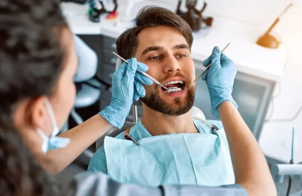 3 Signs Cosmetic Dentistry Could Help Improve Your Smile Confidence