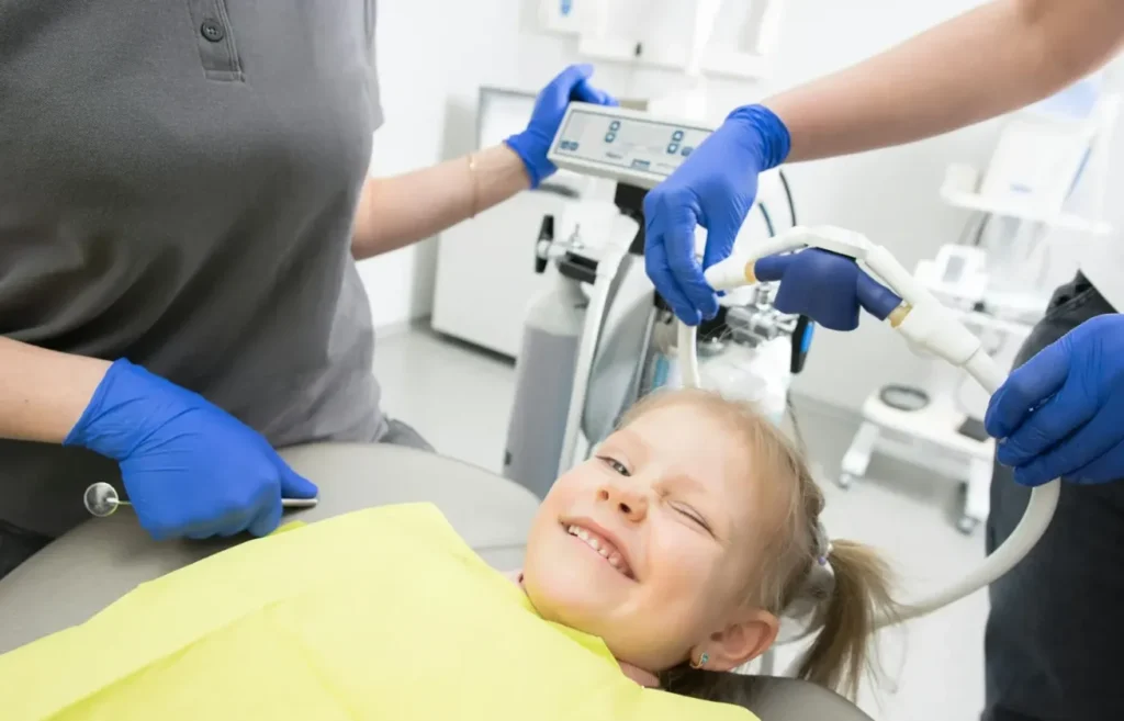 How Family Dentistry Encourages Responsibility In Teen Patients